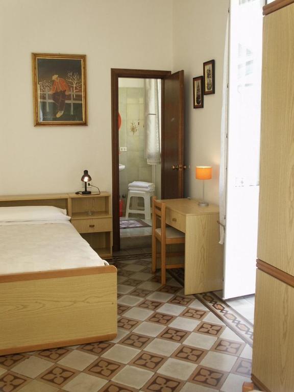 Albergo Corona سالسوماجّوري تيرمي الغرفة الصورة